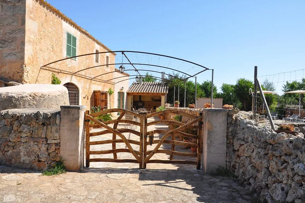 Can Porreti Agroturisme Lloret de Vistalegre Spain