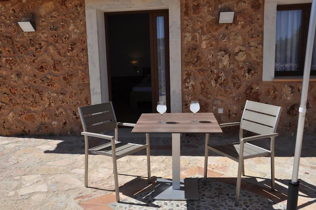 Farm stay Can Porreti Agroturisme Lloret de Vistalegre