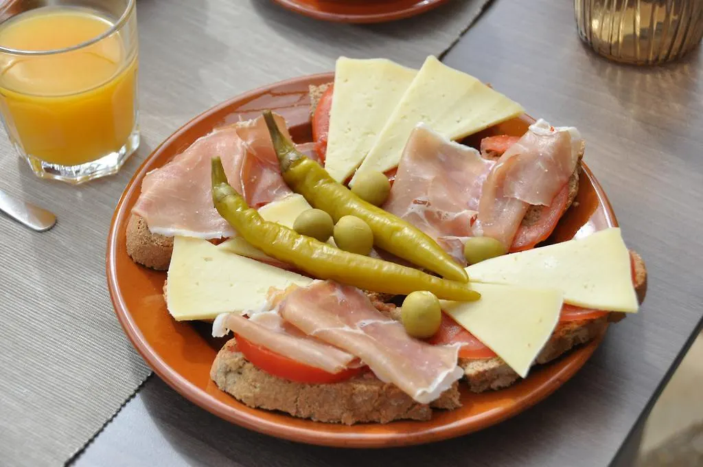 Farm stay Can Porreti Agroturisme Lloret de Vistalegre Spain