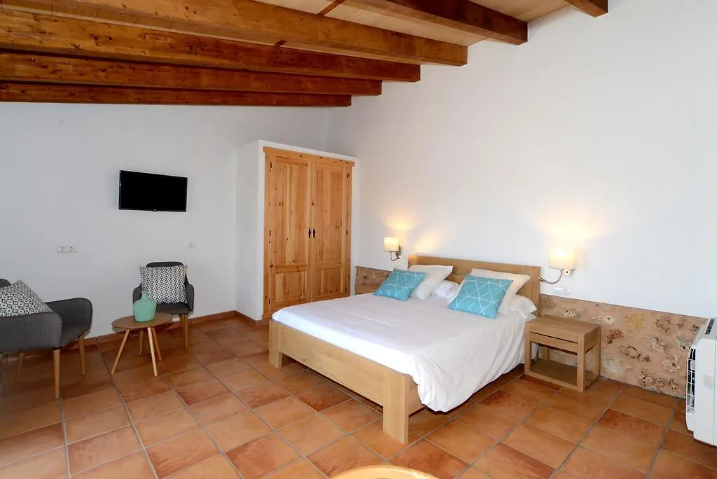 Can Porreti Agroturisme Lloret de Vistalegre Spain